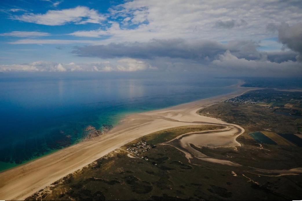 Beach House Gouville-sur-Mer Экстерьер фото