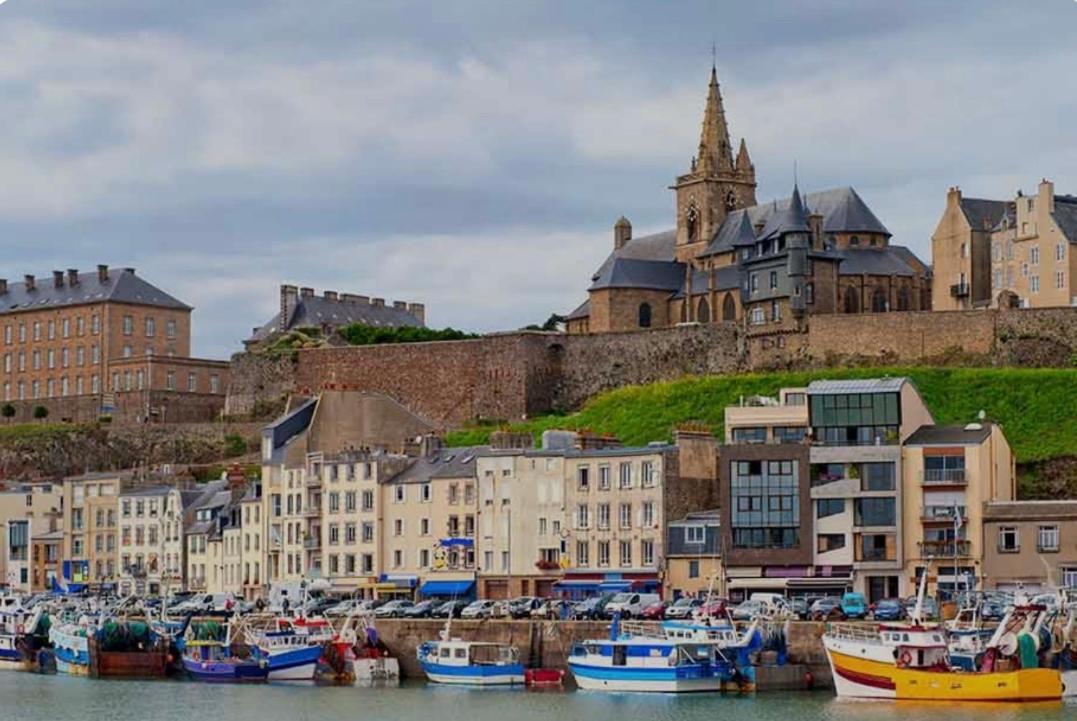 Beach House Gouville-sur-Mer Экстерьер фото