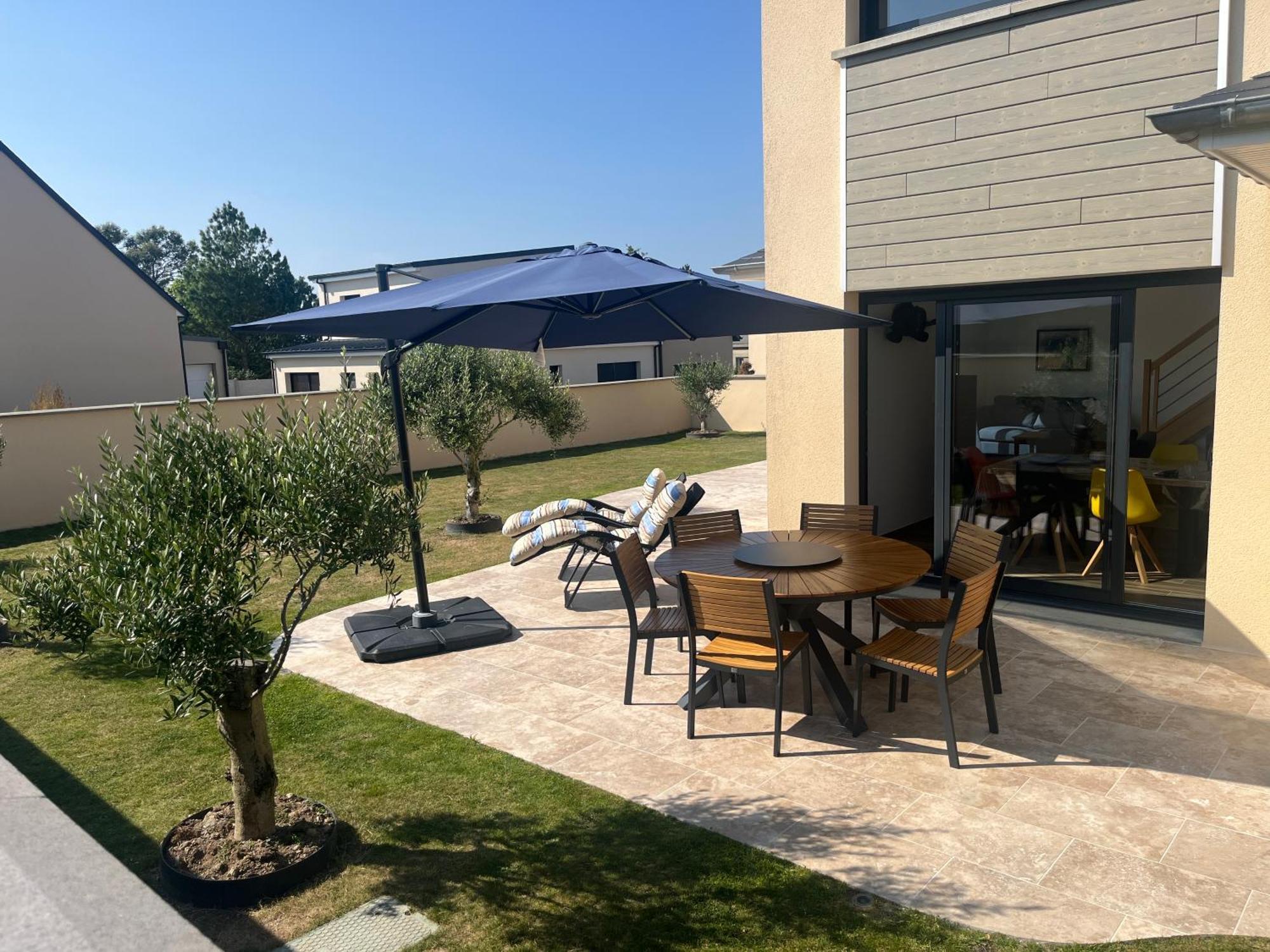 Beach House Gouville-sur-Mer Экстерьер фото